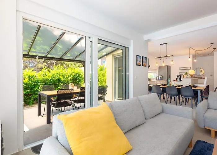 וילה House סרימה